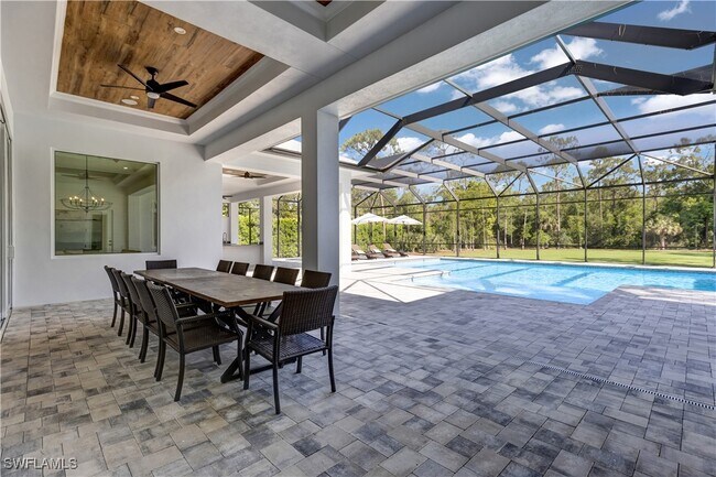 Building Photo - 5881 Sea Grass Ln