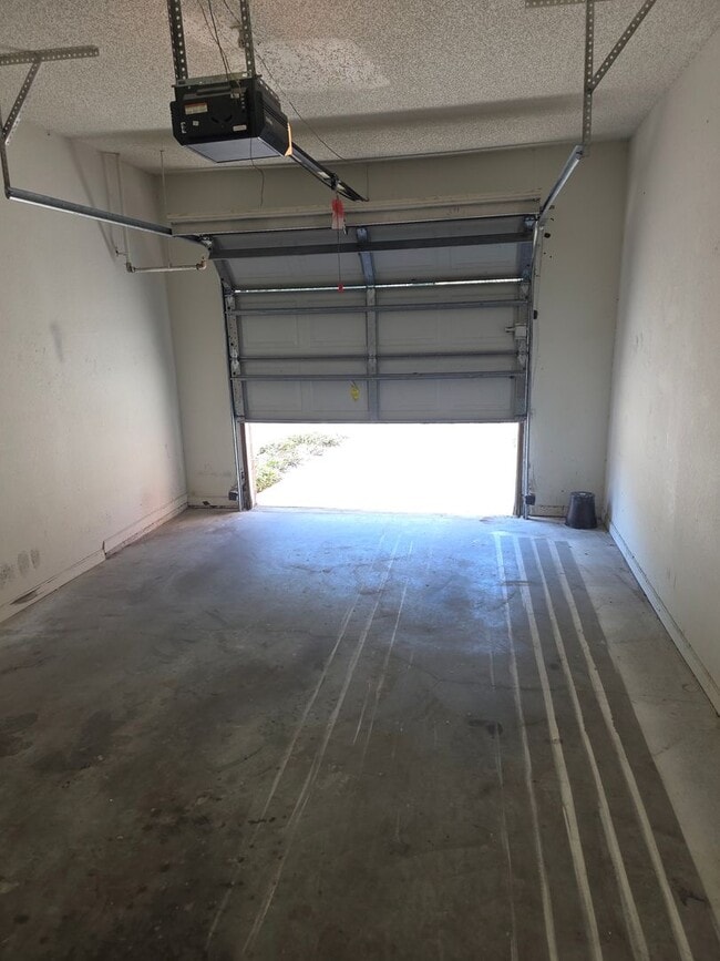 Building Photo - 2 Bed 2 Bath Condo In Plantation Park Near...