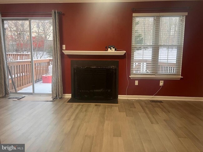 Building Photo - 1307 Lobelia Ln