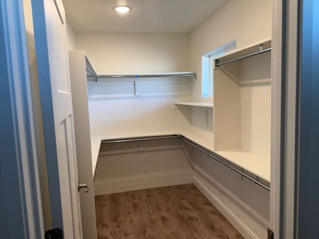 Building Photo - Rural freedom