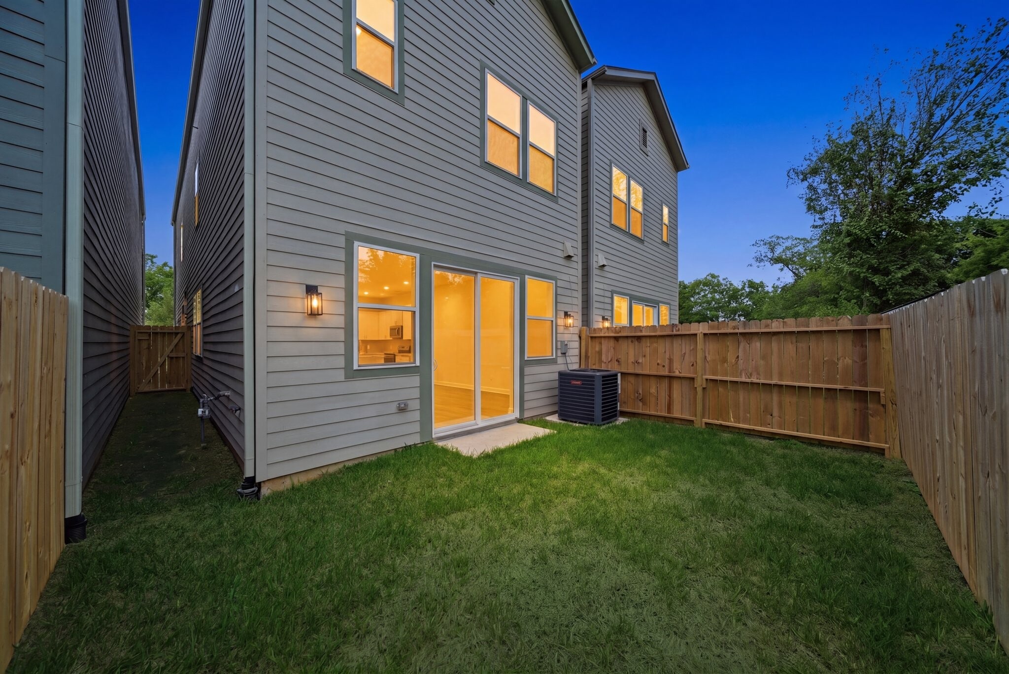 Building Photo - 4441 Gunter St
