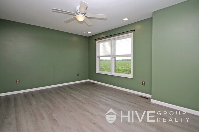 Building Photo - Modern Living in a Growing Grottoes Community