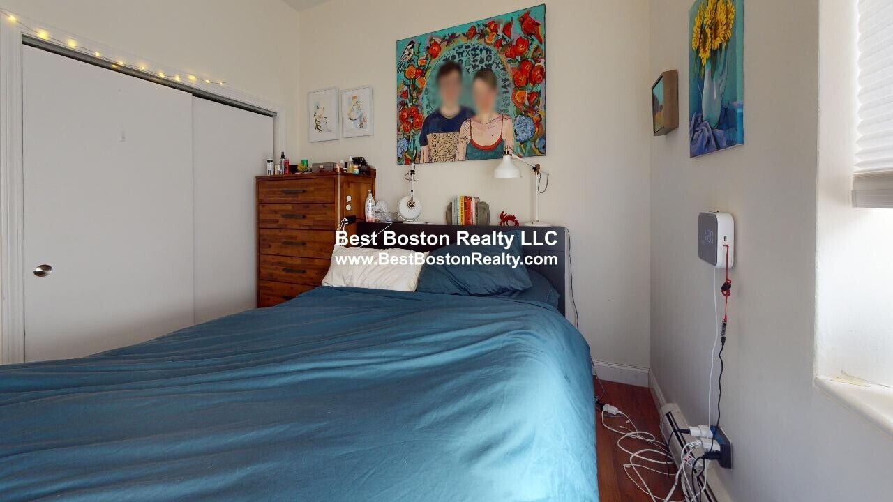Building Photo - 50 Craigie St