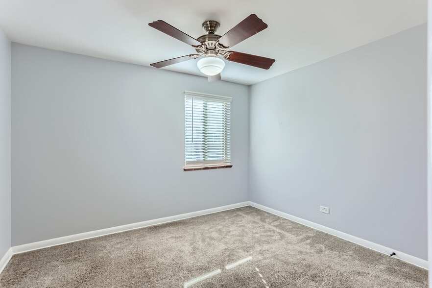 Building Photo - 3264 Niagara St