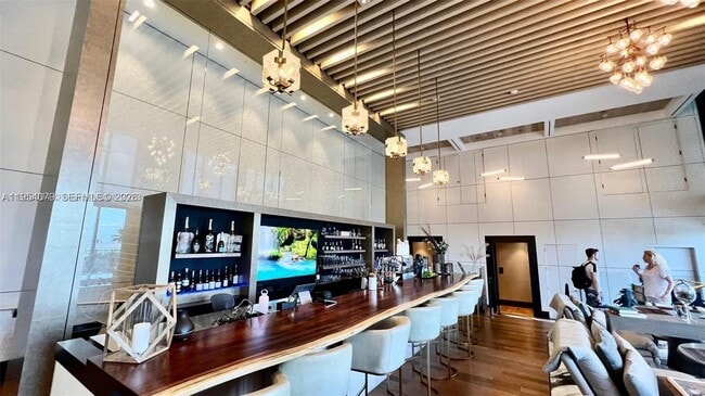 Building Photo - 17141 Collins Ave