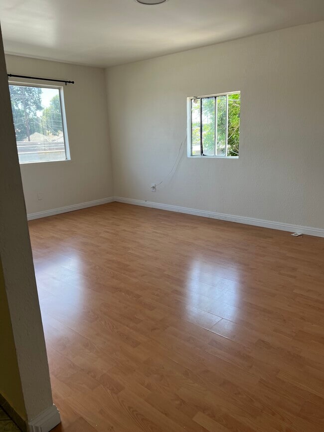 Building Photo - 4417 Avalon Blvd