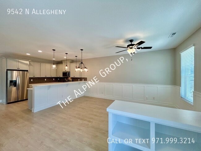 Building Photo - 9542 N Allegheny Ave