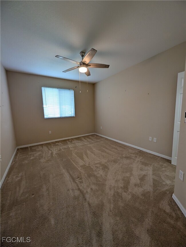 Building Photo - 6481 Aragon Way