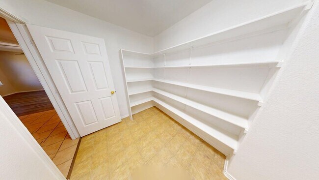 Building Photo - 4511 Donegal Bay Ct
