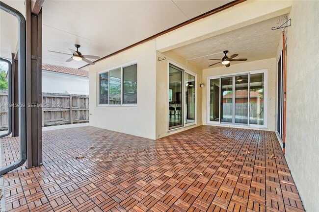 Building Photo - 1158 NW 135th Ct