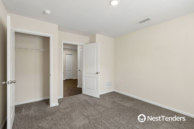 Building Photo - 65206 Lagoon Forest Dr