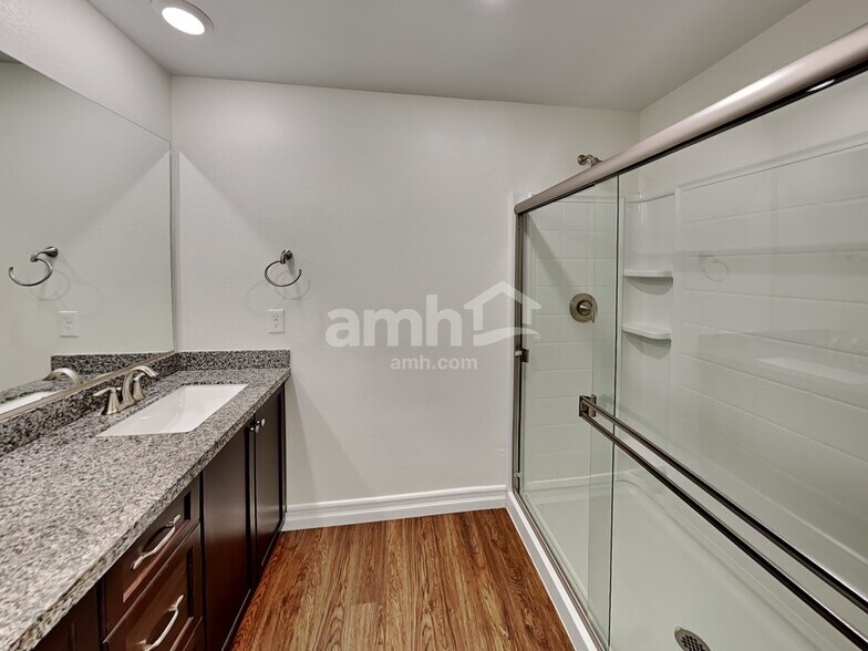 Building Photo - 6139 Sierra Blue Ct