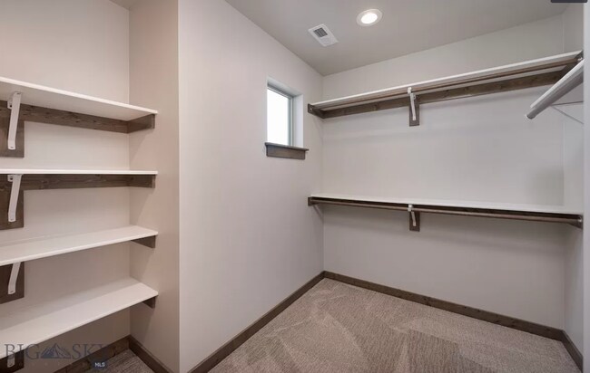 Building Photo - 509 Winston Ln