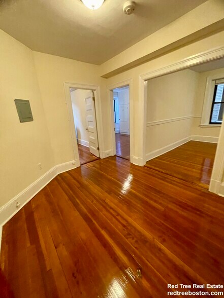 Primary Photo - 885 Massachusetts Ave