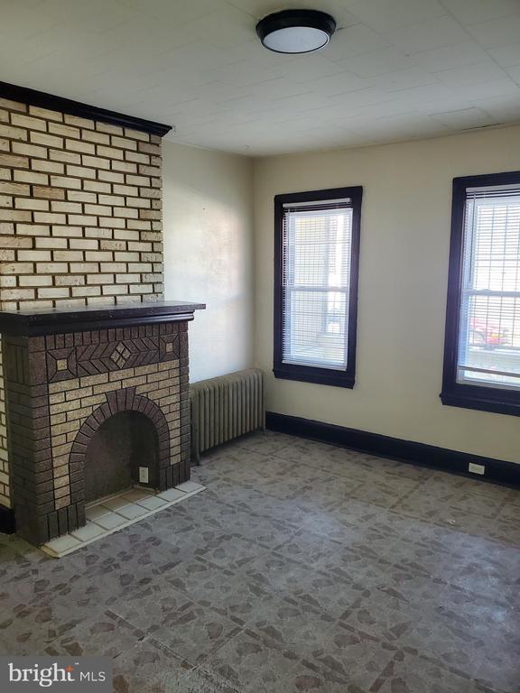 Building Photo - 2804 C St