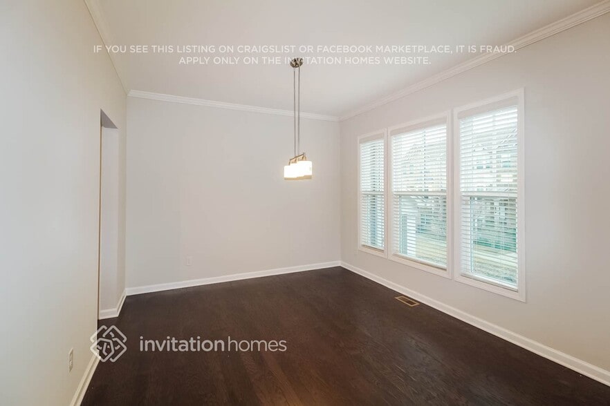 Building Photo - 826 Sunset Park Dr