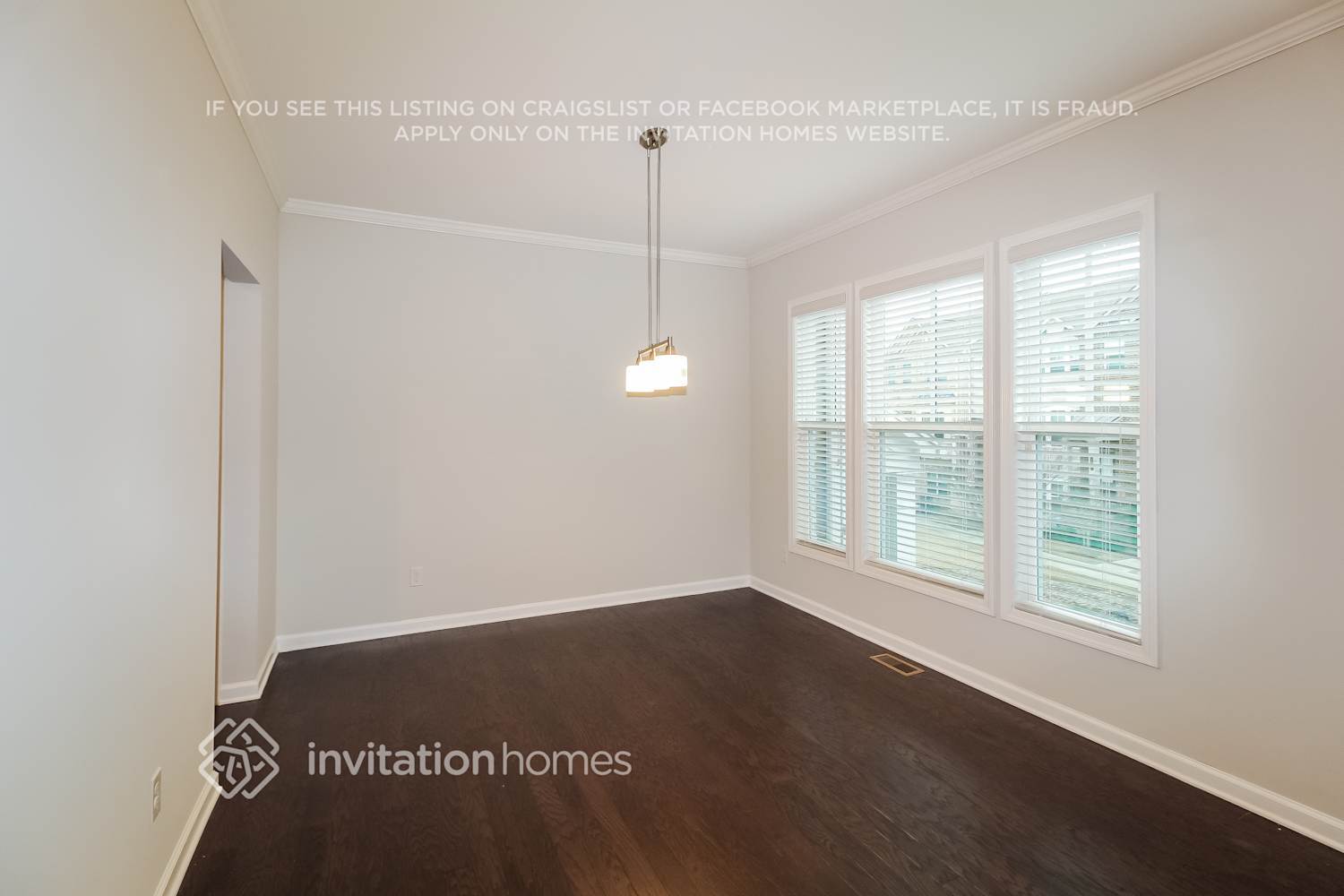 Building Photo - 826 Sunset Park Dr