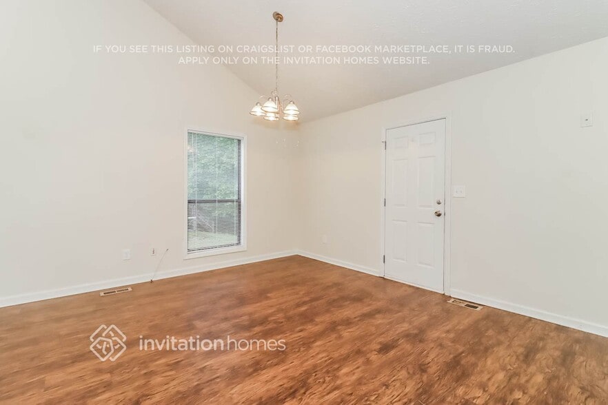 Building Photo - 2594 Bomar Rd