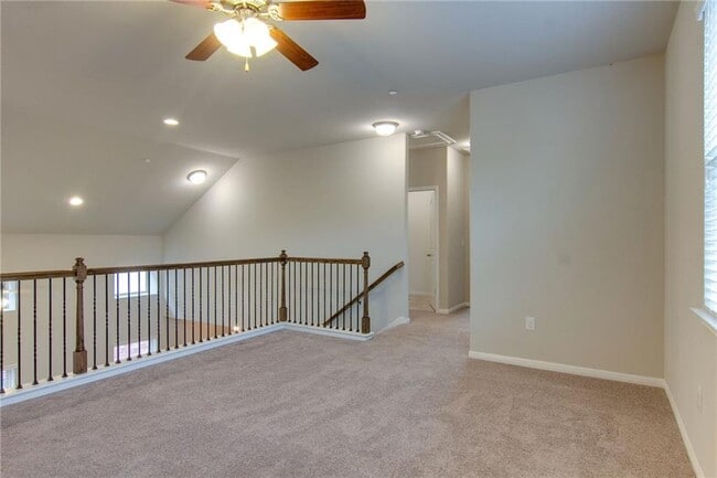 Building Photo - 3240 E Whitestone Blvd
