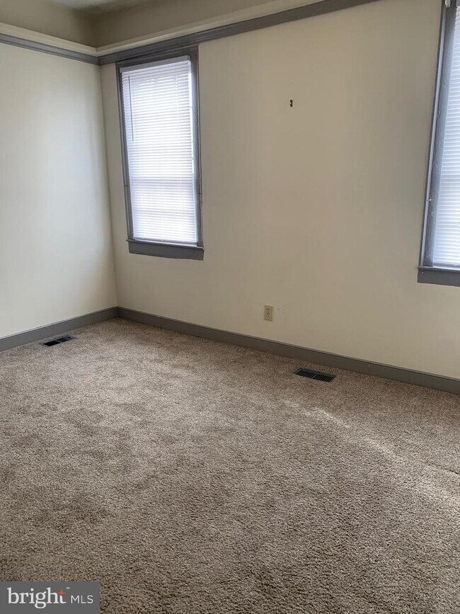 317 Princess Anne St 317 Princess Anne St Fredericksburg VA 22401