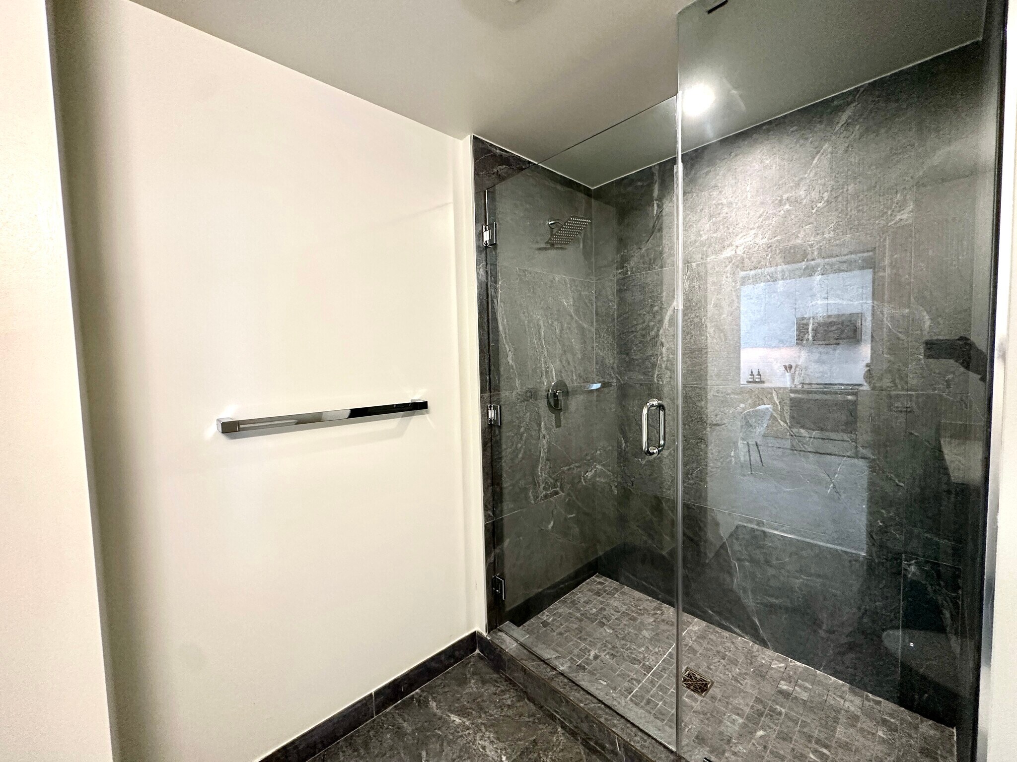 Building Photo - 337 NW 31st St