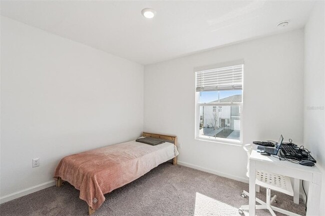 Building Photo - 5931 Chestnut Grv Pl