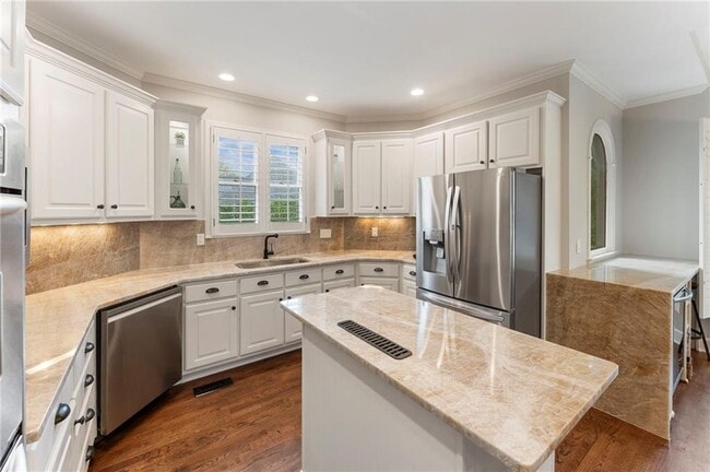 Building Photo - 6005 Oakbury Ln