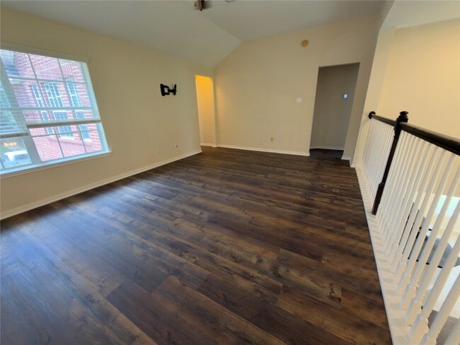 Building Photo - 4110 Royal Plantation Ln