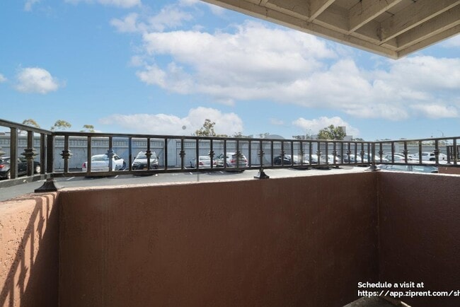 Building Photo - 10264 Maya Linda Rd