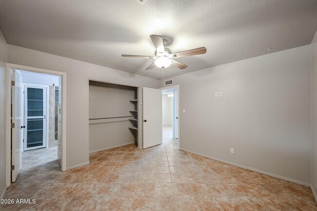 Building Photo - 93 S 95th St