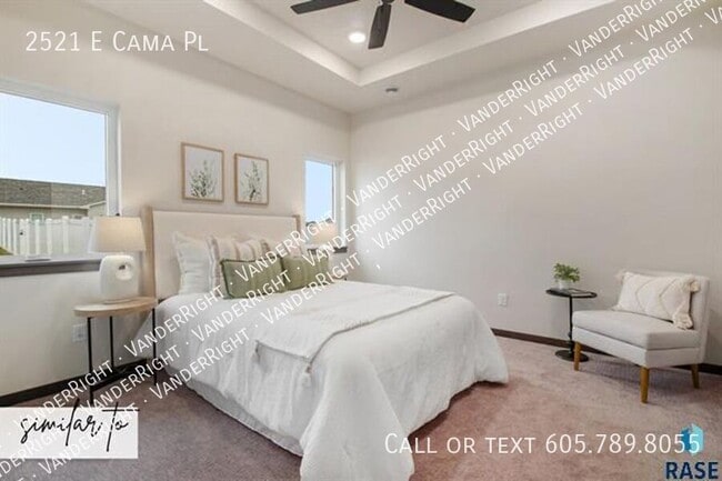 Building Photo - 2521 Cama Pl