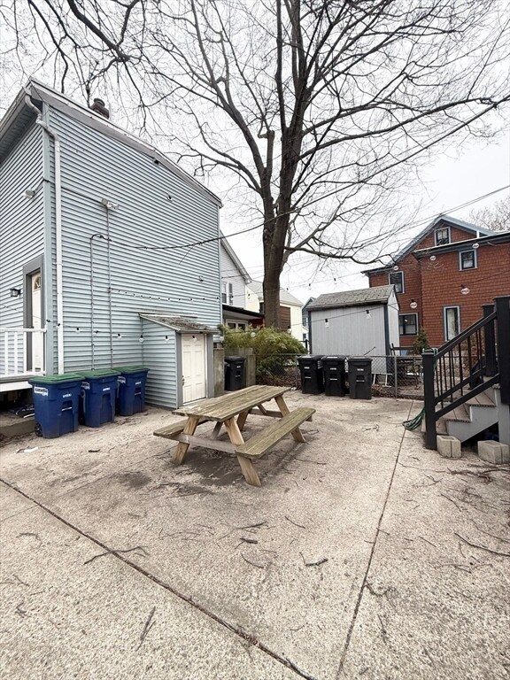 Building Photo - 9 Marion St