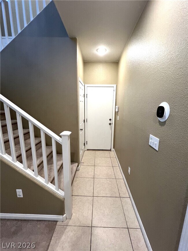 Building Photo - 8154 Sandy Slope Ct