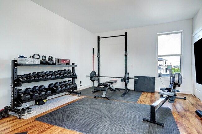 Building Photo - 1402 Eberhard St