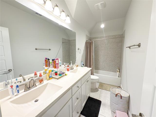 Building Photo - 2839 Highpoint Ct