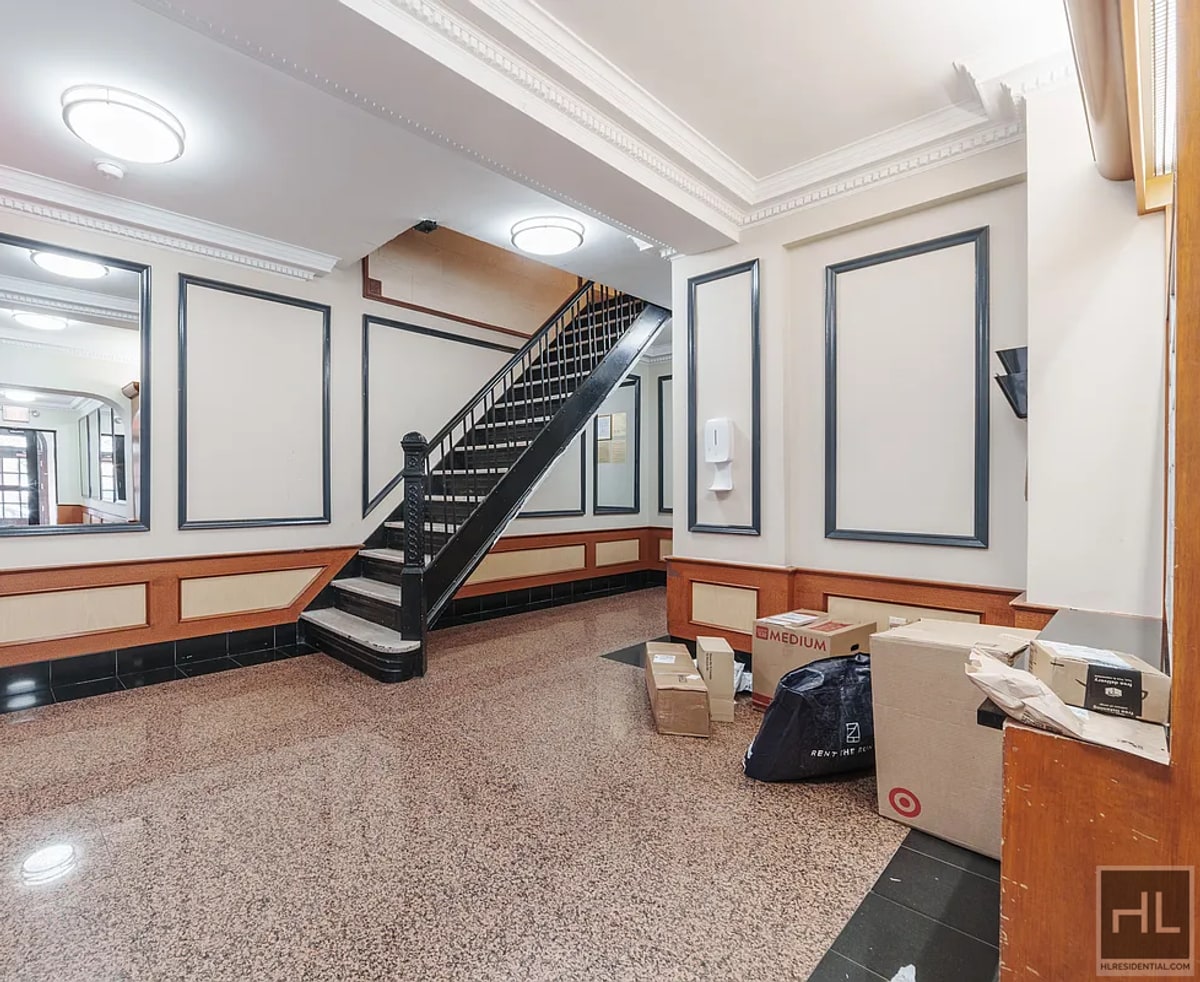 Building Photo - West 11th Street