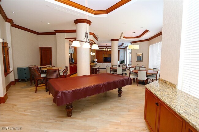 Building Photo - 1060 Borghese Ln