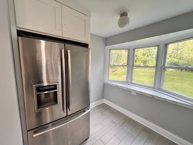 Building Photo - 267 Thunder Hill Dr