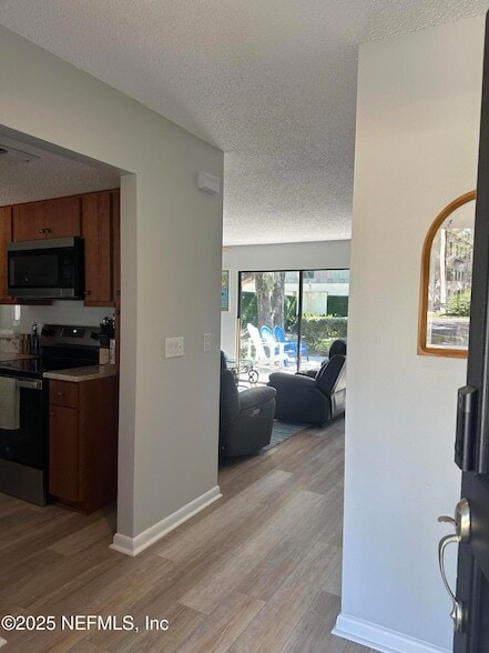 Building Photo - 133 Bermuda Ct