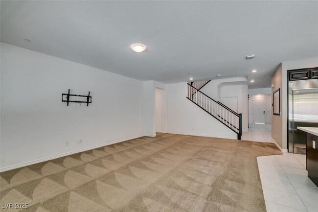 Building Photo - 479 Lost Horizon Ave