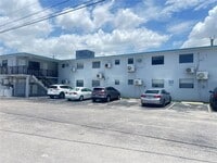 Building Photo - 6780 SW 44th St