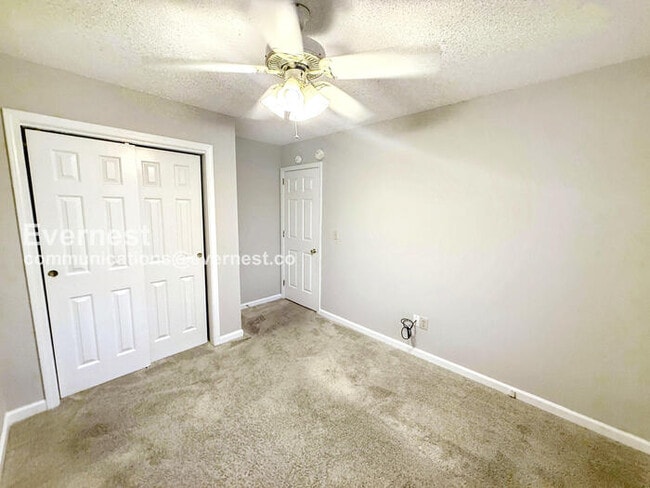 Building Photo - 5406 Notting Hill Rd