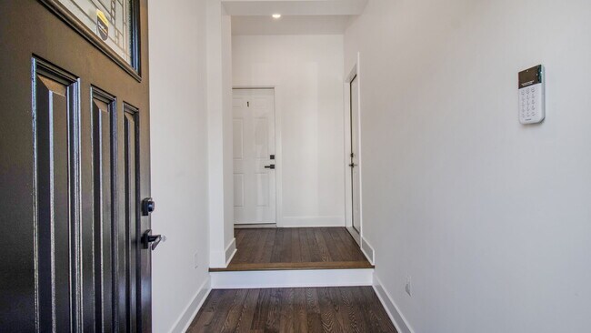 Primary Photo - 134 Madison St NW
