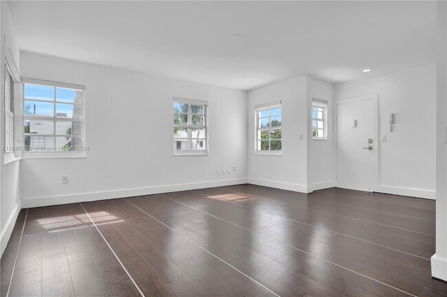 Building Photo - 1457 Meridian Ave