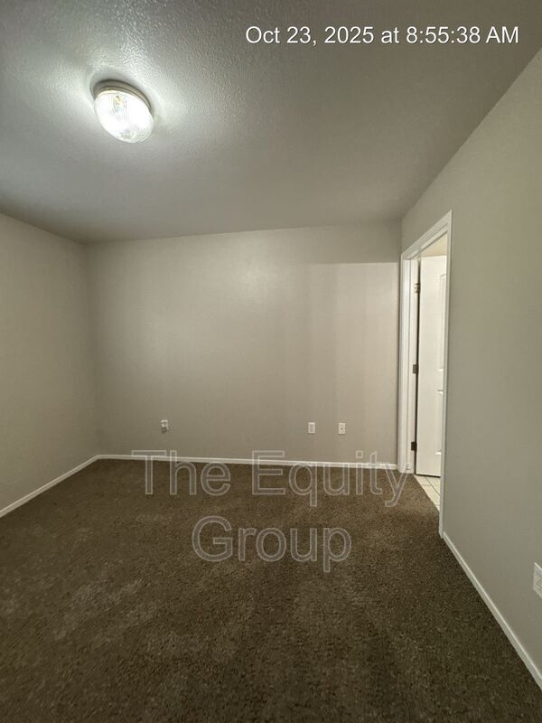 Building Photo - 2907 N Zachary St