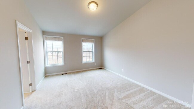 Building Photo - 2794 Ashcombe Dr.
