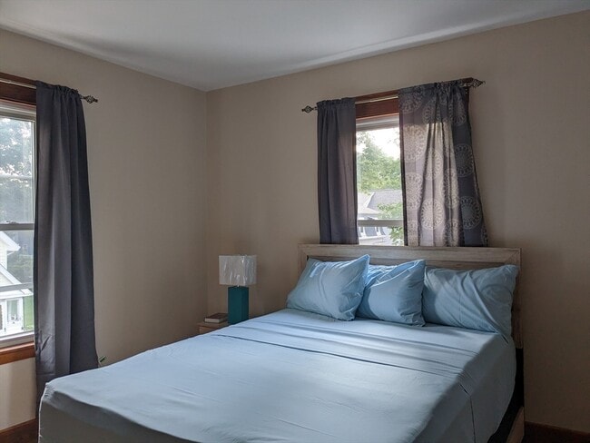 Building Photo - 59 Edson St