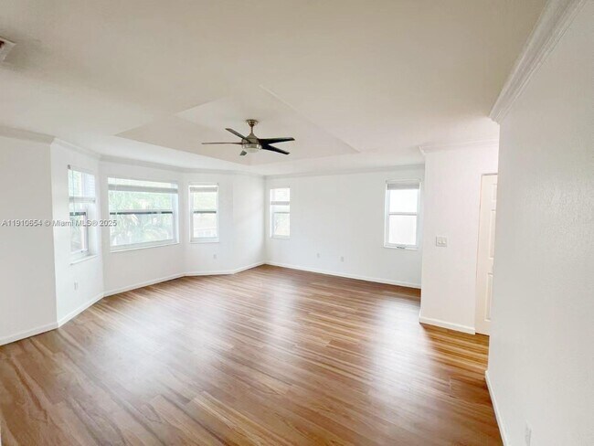 Building Photo - 15868 NW 4th St