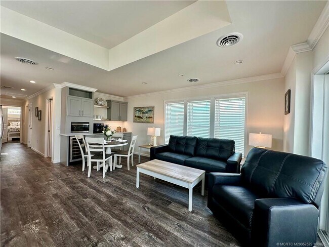 Building Photo - 2506 Heron Way