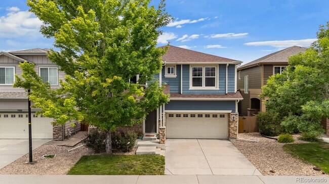 Building Photo - "Charming 3-Bed Sanctuary in Englewood: Spacious 3,089 Sq Ft with 2.5 Baths!"